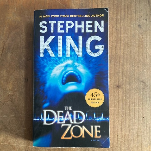 Book: The Dead Zone by Stephen King - 45th anniversary edition paperback - Picture 1 of 7